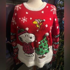 Like new Peanuts Characters Festive Xmas Women's Sweater